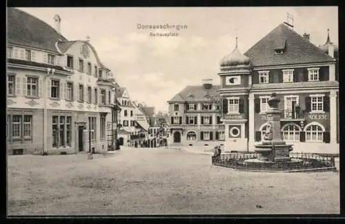 AK Donaueschingen, Rathausplatz, Gasthaus zum Adler, Brunnen