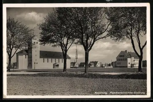 AK Augsburg /Hammerschmiede-Siedlung, Kirche, Wohnhäuser, Strassenszene