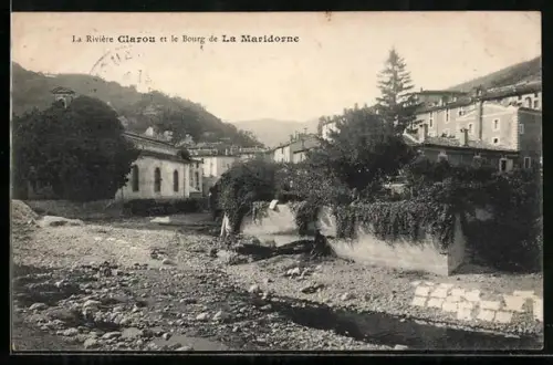 AK La Maridorne, La Rivière Clarou et le Bourg de La Maridoine