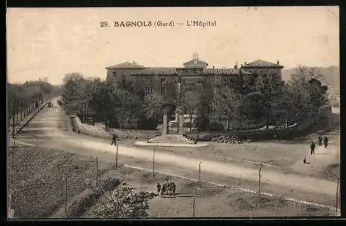 AK Bagnols /Gard, L`Hôpital et son environnement calme