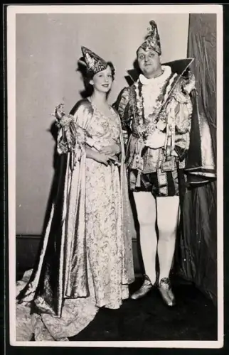 Foto-AK Mainz, Prinz Marlin I. und Prinzessin Hildegard I., Jubeljahr des Mainzer Carneval-Verins 1838-1938
