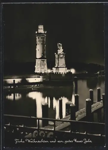 AK Lindau /Bodensee, Hafen mit Leuchtturm und Bayerischem Löwen bei Nacht