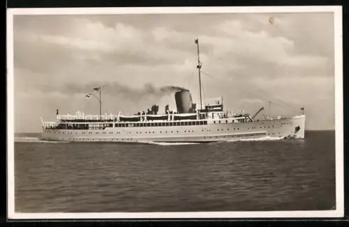 AK Schnelldampfer Roland auf Hoher See in voller Fahrt, Passagierschiff