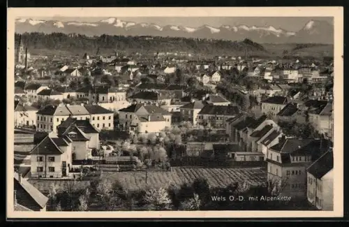 AK Wels /O.-D., Ortspanorama mit Alpenkette