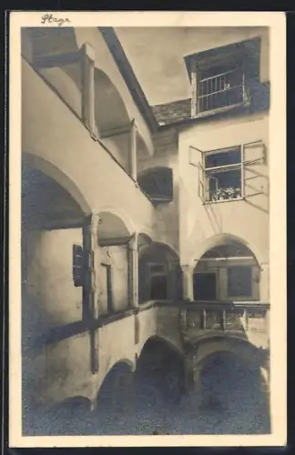 AK Steyr, Alter Hof, Innenhof mit Arkaden