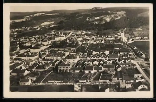 AK Mannersdorf am Leithagebirge, Luftaufnahme des Ortes