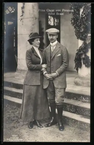 AK Prinz Oscar von Preussen mit seiner Braut