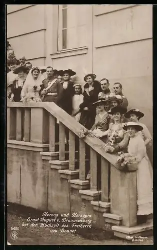AK Herzog und Herzogin Ernst August v. Braunschweig bei der Hochzeit des Freiherrn von Bonnet