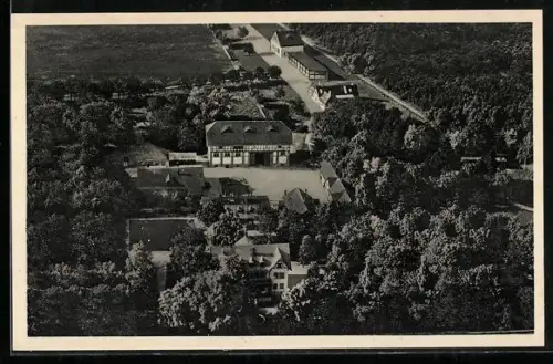 AK Kronberg /Taunus, Genesungsstätte und Kinderabteilung Hohenwald d. Hospitals zum Heiligen Geist vom Flugzeug aus