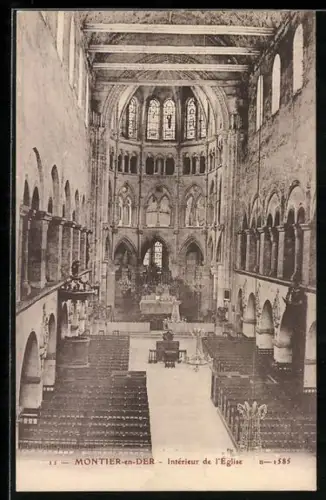 AK Montier-en-Der, Intérieur de l`Église