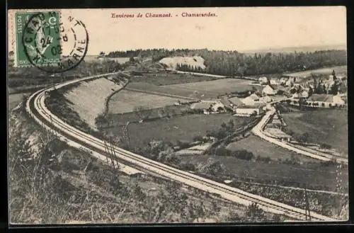 AK Chamarandes, Vue du village et des voies ferrées dans la campagne environnante