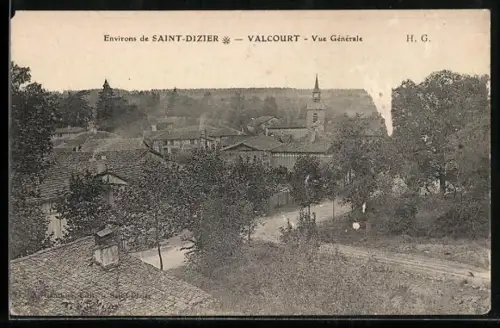 AK Valcourt, Vue Générale