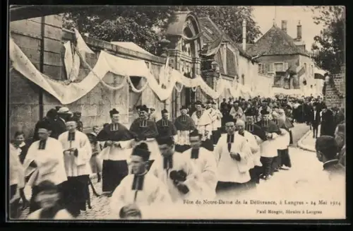 AK Langres, Fête de Notre-Dame de la Délivrance, procession du 24 mai 1914