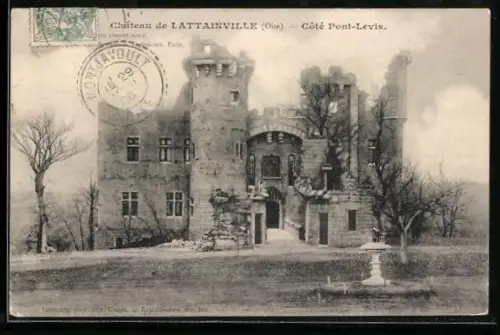 AK Lattainville /Oise, Château de Lattainville, côté Pont-Levis