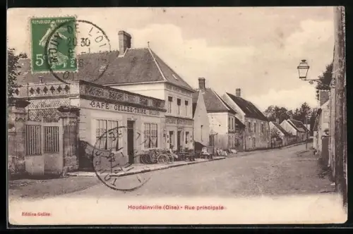 AK Houdainville /Oise, Rue principale avec le Café Geller-Tabac et des maisons alignées
