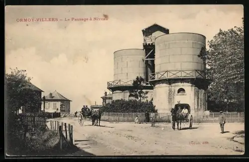 AK Ormoy-Villers, Le Passage à Niveau avec citernes et chevaux