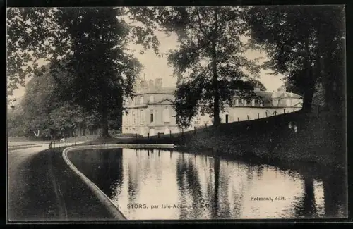AK Stors /L`Isle-Adam, Vue du château et du bassin entouré d`arbres