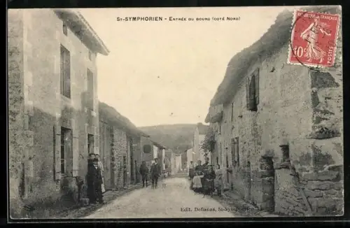 AK St-Symphorien, Entrée du bourg, côté Nord