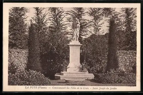 AK La Puye /Vienne, Communauté des Filles de la Croix, Saint Joseph du Jardin