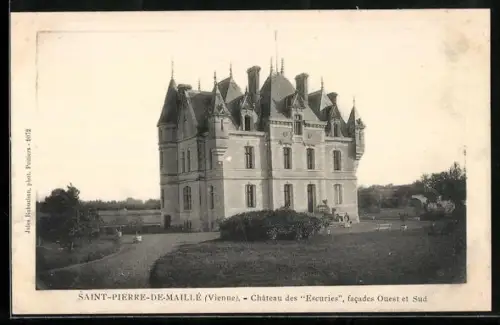AK Saint-Pierre-de-Maillé /Vienne, Château des Escuries, facades Ouest et Sud
