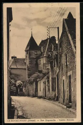 AK La Roche-Posay /Vienne, Rue Duguesclin, Vieilles Maisons
