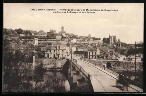 AK Chauvigny /Vienne, Remarquable par ses Monuments du Moyen-Âge surtout ses Châteaux et ses Églises
