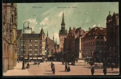 AK München, Marienplatz gegen Osten