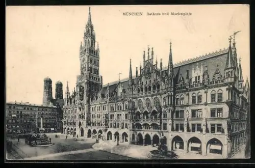AK München, Rathaus und Marienplatz