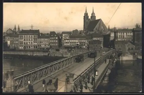 AK Magdeburg, Kirche und Brücke mit Strassenpartie