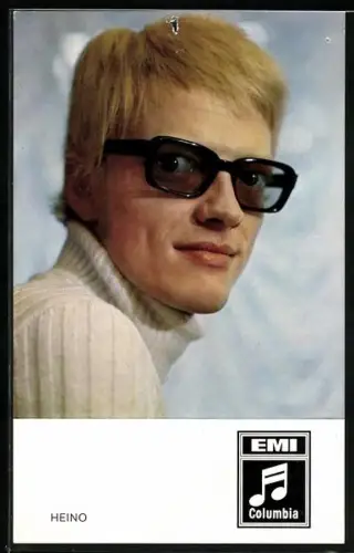 AK Musiker Heino im Pullover, Autograph