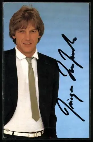 AK Musiker Jürgen Renfordt in Anzug und Krawatte, Autograph