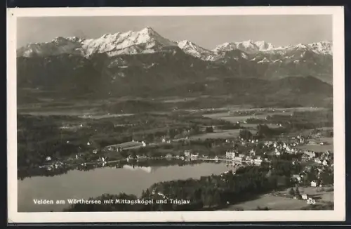AK Velden am Wörthersee, Panorama mit See, Mittagskogel und Triglav