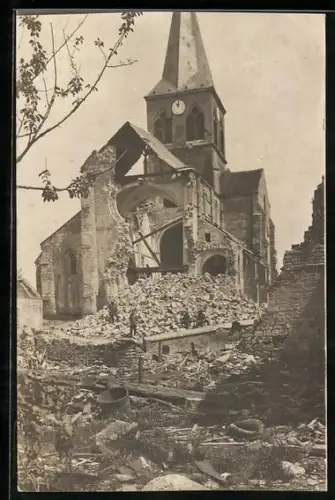 Foto-AK Prouvais, L`Église détruite