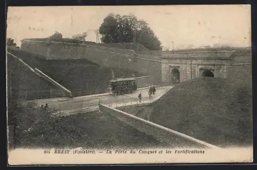AK Brest /Finistère, La Porte du Conquet et les Fortifications, Strassenbahn
