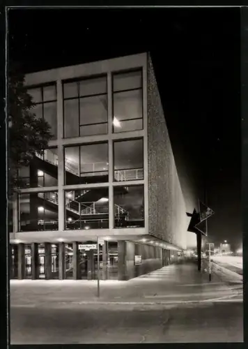 AK Berlin, Deutsche Oper Berlin bei Nacht