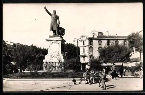 AK Perpignan /Pyr. Or., Statue de Francois Arago, 1786-1853