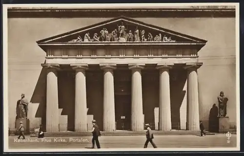 AK Kobenhavn, Frue Kirke, Portalen