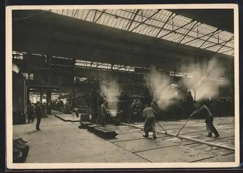 AK Essen, Friedrich Krupp AG, Arbeiter im Walzwerk III