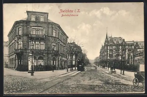 AK Zwickau i. S., Bahnhofstrasse mit Strassenbahn, Conditorei und Cafe