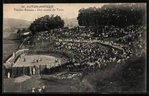 AK Autun, Théâtre Romain, Une course de Toros