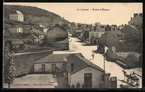 AK Le Creusot, Route d`Épinac et vue sur le village environnant