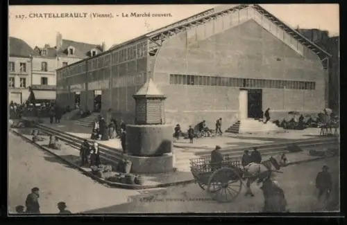 AK Châtellerault /Vienne, Le Marché couvert