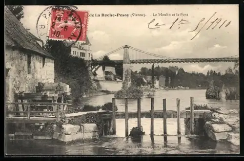AK La Roche-Posay, Vienne, Le Moulin et le Pont