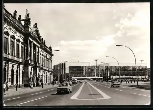 AK Berlin, Museum für Deutsche Geschichte und Palast der Republik