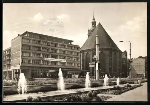 AK Brandenburg /Havel, Molkenmarkt mit Wasserspielen