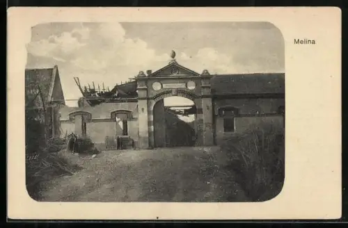 AK Melina, Zerstörtes Gebäude