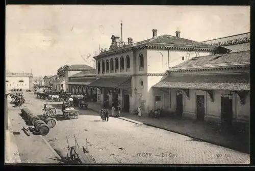 AK Alger, La Gare