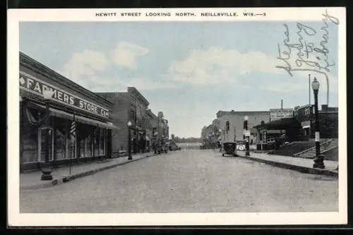 AK Neillsville, WI, Hewitt Street Looking North