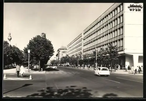AK Berlin, Unter den Linden mit der Komischen Oper