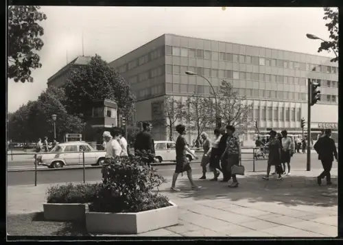 AK Berlin, Deutsche Bauakademie